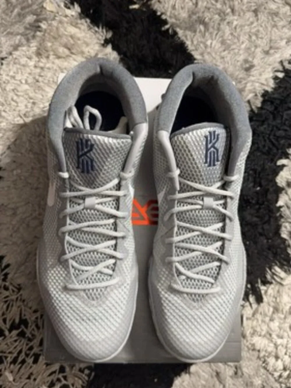 Nike Kyrie 1 Wolf Grey 705277-010 Men's Size 13